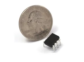 תמונה של מוצר בקר AVR ATtiny85 8Pin 20MHz 8KByte 4A/D