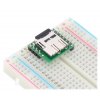 כרטיסון עם מחבר כרטיסי זכרון microSD של Pololu