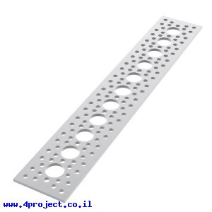 לוח שטוח 1.50" על 7.50" - 9 חורים
