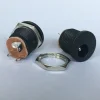 מחבר שקע מתח 5.5x2.1 מ"מ להרכבה על פנל - פלסטיק 3 חיבורים