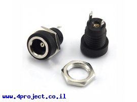 תמונה של מוצר מחבר שקע מתח 5.5x2.1 מ"מ להרכבה על פנל - פלסטיק 2 חיבורים