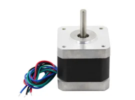 תמונה של מוצר מנוע צעד 200 צעדים, 42x48 מ"מ, 3.06V/1.7A